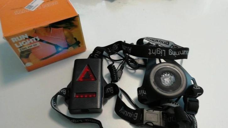 Lampe pectorale à rétroéclairage rechargeable pour athlètes, Sports & Fitness, Sports & Fitness Autre, Neuf, Enlèvement ou Envoi