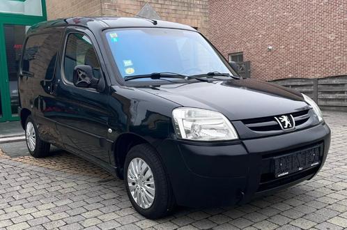 Peugeot Partner * 1J GARANTIE * €4545 excl BTW * €154/maand, Auto's, Bestelwagens en Lichte vracht, Bedrijf, Te koop, ABS, Airbags