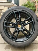 Porsche Panamera set van 4 met winterbanden, Velg(en), Winterbanden, Ophalen, 19 inch