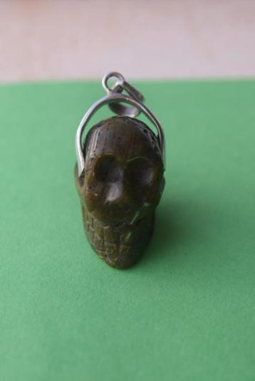Zilveren hanger 'Skull' beschikbaar voor biedingen