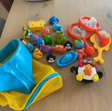 Badspeeltjes & houder beschikbaar voor biedingen