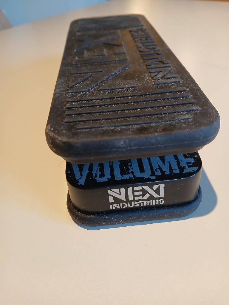 NEXI Industries VOL‑01 volume‑pedaal, Muziek en Instrumenten, Effecten, Gebruikt, Volume, Ophalen