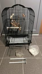 Parkietenkooi / vogelkooi 64x43x32 cm incl zitstokjes en bad, Dieren en Toebehoren, Ophalen, Vogelkooi