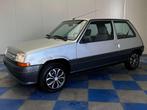 Renault 1.4i benzine AUTOMATIQUE 2de eigenaar, Stof, Bedrijf, Grijs, Metaalkleur