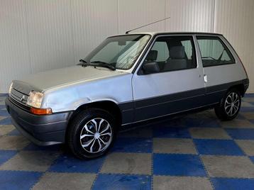 Renault 1.4i benzine AUTOMATIQUE 2de eigenaar, Autos, Oldtimers & Ancêtres, Argent ou Gris, Achat, Entreprise, 59 ch