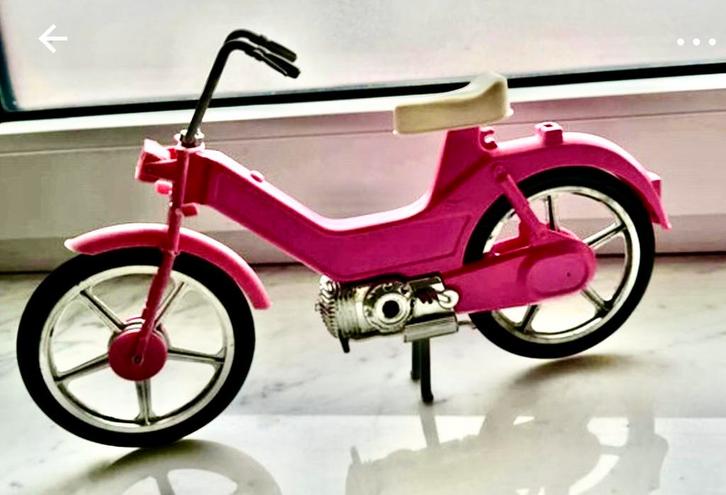 Vintage BARBIE motorfiets 1983, Kinderen en Baby's, Speelgoed | Poppen, Gebruikt, Barbie, Ophalen of Verzenden