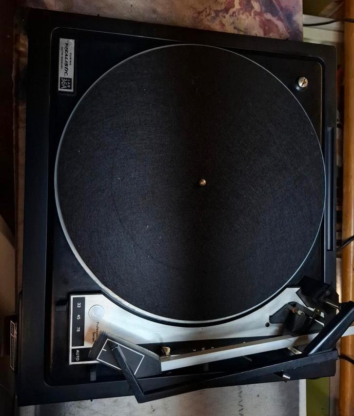 Tourne disque Realistic lab 36A, Audio, Tv en Foto, Platenspelers, Gebruikt, Automatisch, Ophalen of Verzenden