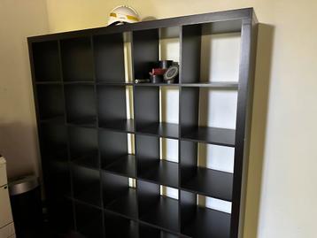 Ikea boekenkast beschikbaar voor biedingen