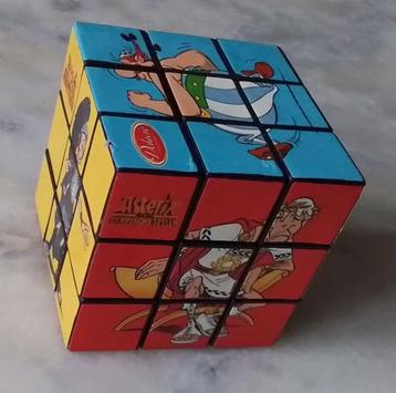 Rubik's cube Astérix (Pub. biscuits Delacre - 2007). beschikbaar voor biedingen