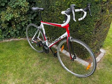 Wegens stopzetting hobby, Koersfiets TREK, mt 58 beschikbaar voor biedingen