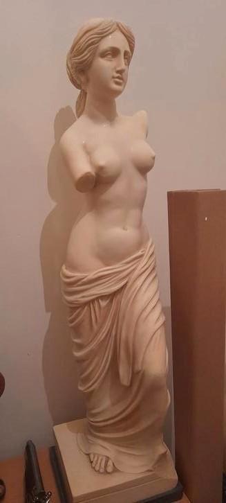 Prachtig standbeeld van Venus de Milo  beschikbaar voor biedingen