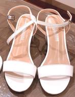 Paire de scandalettes blanche, Enlèvement ou Envoi, Neuf, Blanc