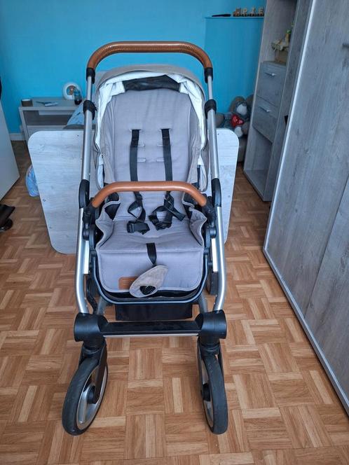 Mutsy Nio, Kinderen en Baby's, Buggy's, Gebruikt, Regenhoes, Verstelbare rugleuning, Voetenzak, Zonnekap, Ophalen