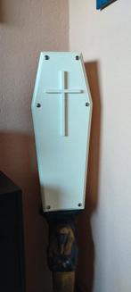 Cercueil en bois, Envoi, Utilisé