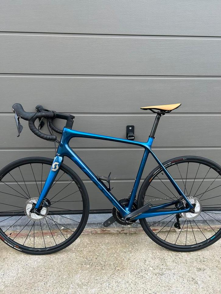 Scott Addict 20 disc full ultegra taille 56 2022, Vélos & Vélomoteurs, Vélos | Vélos de course, Comme neuf, Carbone, Enlèvement
