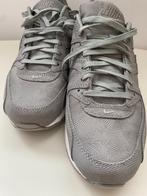 Nike grijze Air Max Command Premium maat 39, Kleding | Dames, Schoenen, Sportschoenen, Nieuw, Ophalen of Verzenden, Grijs