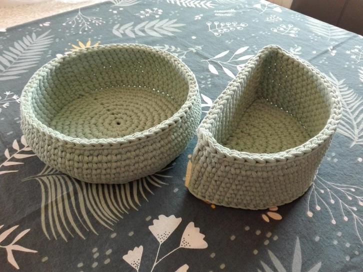 Gehaakte mandjes, Huis en Inrichting, Woonaccessoires | Schalen en Manden, Nieuw, Rond, Verzenden