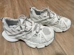 Nieuwe Stijlvolle sneakers – maat 43 (valt als 42), Ophalen, Nieuw, Wit, Sportschoenen