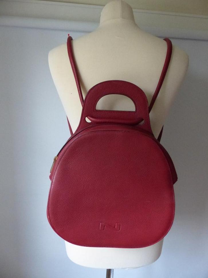 Modèle de sac à dos Nathan bordeaux, Bijoux, Sacs & Beauté, Sacs | Sacs Femme, Comme neuf, Autres couleurs, Enlèvement ou Envoi