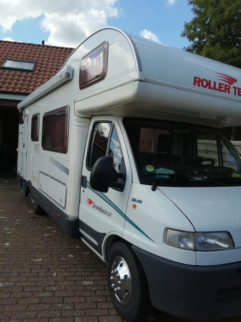Te koop Roller Team Granduca 67   7 persoons camper, Caravans en Kamperen, Mobilhomes, Particulier, Half-integraal, meer dan 6
