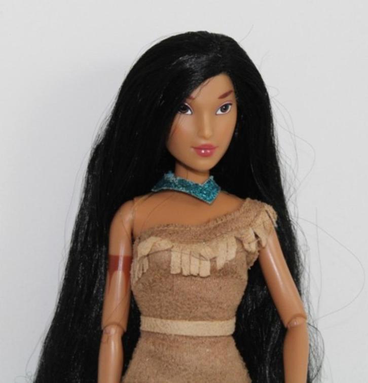 Pocahontas pop (Disney Princess), Kinderen en Baby's, Speelgoed | Poppen, Zo goed als nieuw, Barbie, Ophalen of Verzenden