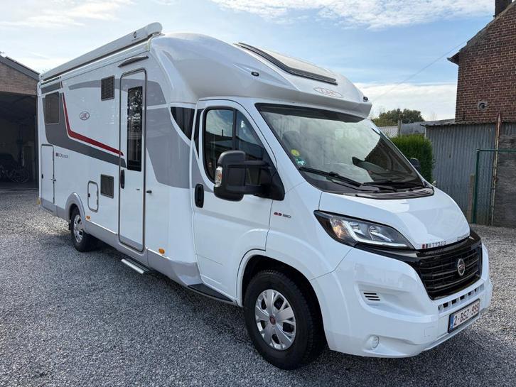 LMC Comfort 732G (garage), als nieuw! (Vele opties!), Caravans en Kamperen, Mobilhomes, Particulier, tot en met 2, Half-integraal