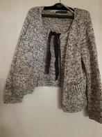 Wit-grijs dames gilet met lintsluiting, Maat 38/40 (M), Mado et les autres, Ophalen of Verzenden, Zo goed als nieuw