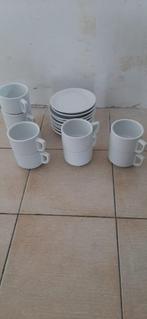 Koffietassen met ondertassen, Huis en Inrichting, Keuken | Servies, Ophalen