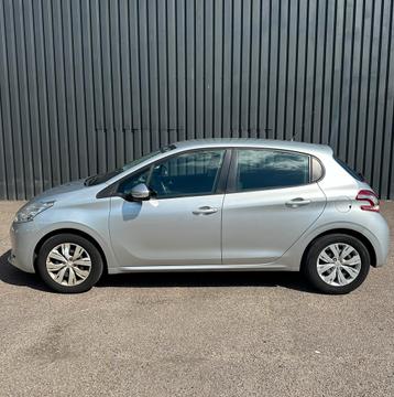 Peugeot 208 Style, 2013, Benzine, TOP In orde!! beschikbaar voor biedingen