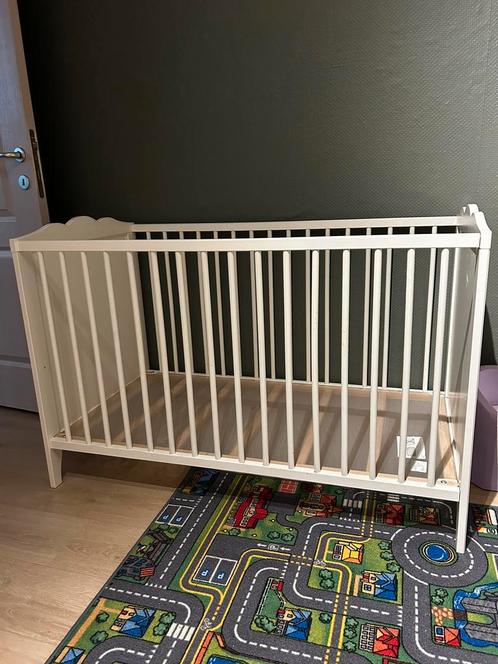 Chambre complète, Enfants & Bébés, Chambre d'enfant | Chambres d'enfant complètes, Comme neuf