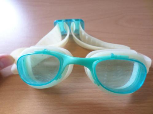 Lunettes de natation piscine adulte Nabaiji blanc bleu, Sports & Fitness, Sports & Fitness Autre, Utilisé, Enlèvement ou Envoi