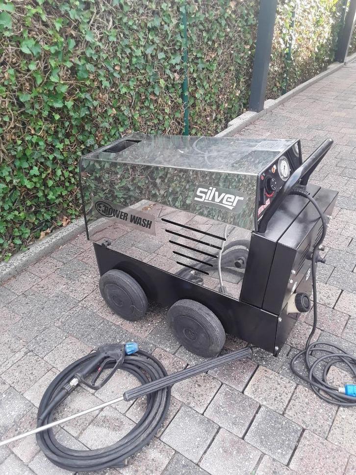 Warmwater hogedrukreiniger 220 volt, Tuin en Terras, Hogedrukreinigers, Zo goed als nieuw, Met autostop en -start, Ophalen of Verzenden