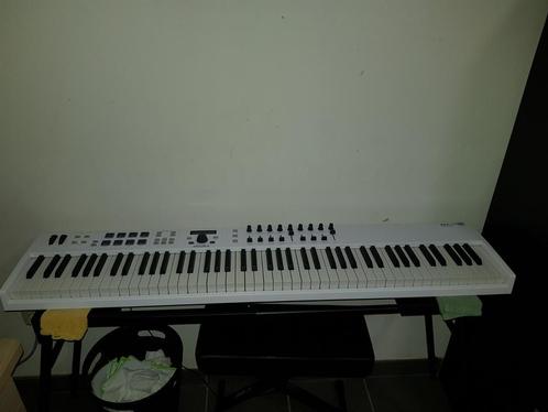 Arturia · Keylab Essential 88 midi keyboard, Muziek en Instrumenten, Keyboards, Gebruikt, Ophalen of Verzenden