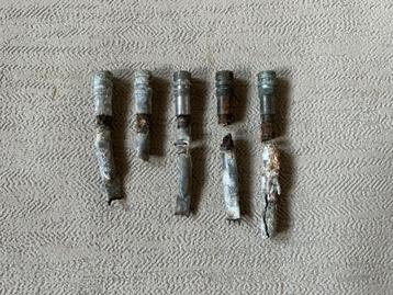 wo2 - Duitse bodemvondsten - Brennzunders 24 - LEEG beschikbaar voor biedingen