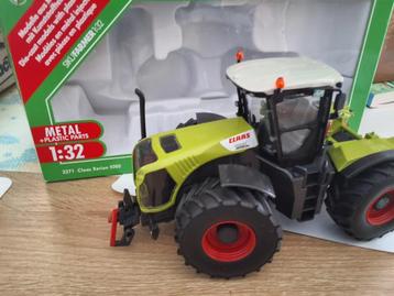 siku 3271 schaal 1:32 claas xeriion 5000 beschikbaar voor biedingen