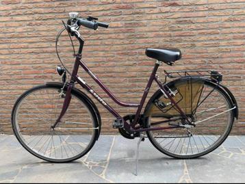Schitterende 28inch gemengde stadsfiets als nieuw Prijs 250€ beschikbaar voor biedingen