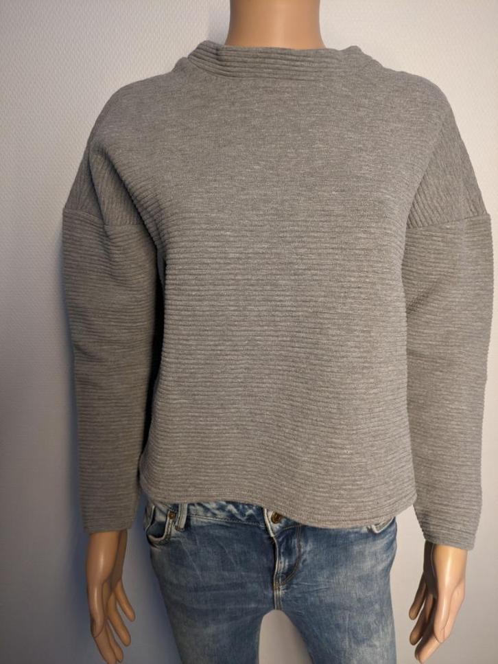 H&M grijze structuurgebreide trui, Kleding | Dames, Truien en Vesten, Zo goed als nieuw, Maat 38/40 (M), Grijs, Ophalen of Verzenden