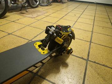 Nieuwe zachte schokdemper Ninebot G30 sharkset achtervering. beschikbaar voor biedingen