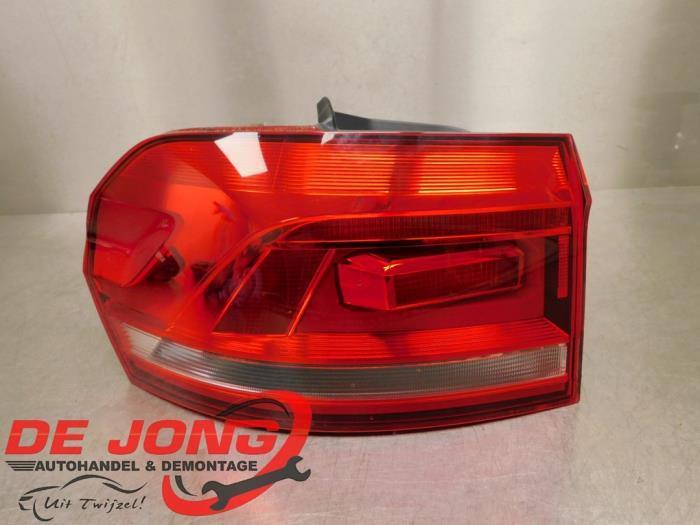 Achterlicht links van een Volkswagen Touran, Auto-onderdelen, Verlichting, Volkswagen, Gebruikt, 3 maanden garantie, Ophalen of Verzenden