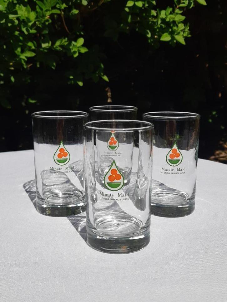 4 vintage Minute Maid Florida vruchtensapglazen uit 1990, Verzamelen, Glas en Drinkglazen, Gebruikt, Frisdrankglas, Ophalen of Verzenden