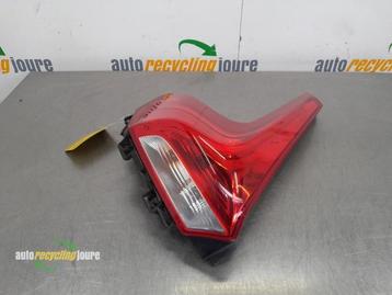 Achterlicht links van een Volvo V40 beschikbaar voor biedingen