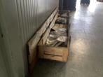 Grote houten kist, + grote hoeveelheid paletten, gratis !, Moins de 3 m³, Enlèvement, Autres essences de bois, Bûches