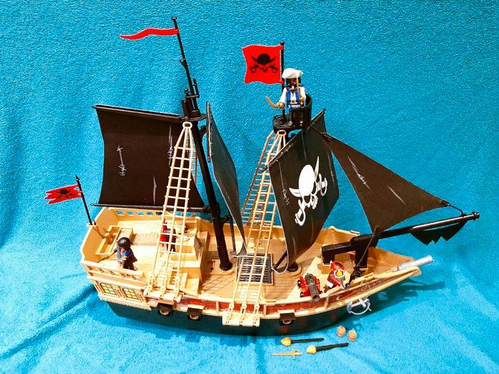 Playmobil veel piraten, Enfants & Bébés, Jouets | Playmobil, Comme neuf, Ensemble complet, Enlèvement