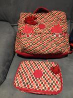 Très joli cartable Kipling avec son plumier, Bijoux, Sacs & Beauté, Sacs | Cartables, Enlèvement ou Envoi, Comme neuf