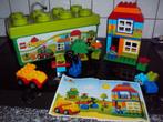 duplo , Groene box met autootje, raampjes, popje..., Kinderen en Baby's, Speelgoed | Duplo en Lego, Duplo, Ophalen of Verzenden