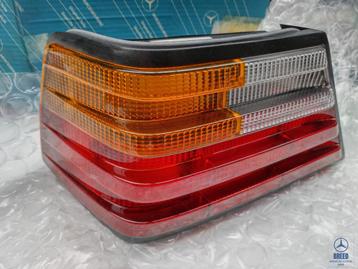 NOS achterlicht links compleet Hella voor Mercedes-Benz W124, Ophalen of Verzenden, Nieuw, Mercedes-Benz