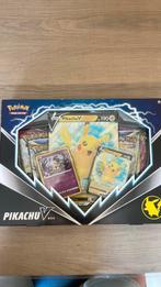 Pokemon Pikachu V Box, Hobby en Vrije tijd, Ophalen, Nieuw, Overige typen, Foil