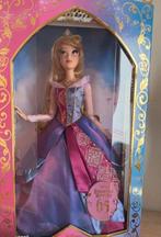 Disney Aurora limited edition doll, Verzamelen, Poppen, Verzenden, Zo goed als nieuw