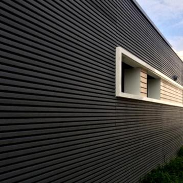 Bardage Noir Bois  : lot de 75.60 m² beschikbaar voor biedingen