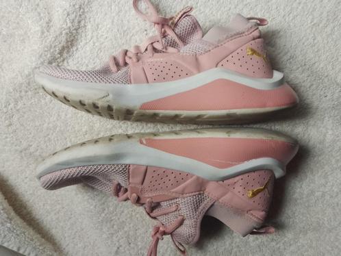 sneakers puma emergence pink white maat 37 .5 us 7 womens, Kleding | Dames, Schoenen, Gedragen, Sneakers, Roze, Ophalen of Verzenden